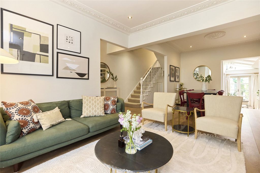 Property photo 1 of 18 Picture No. 05