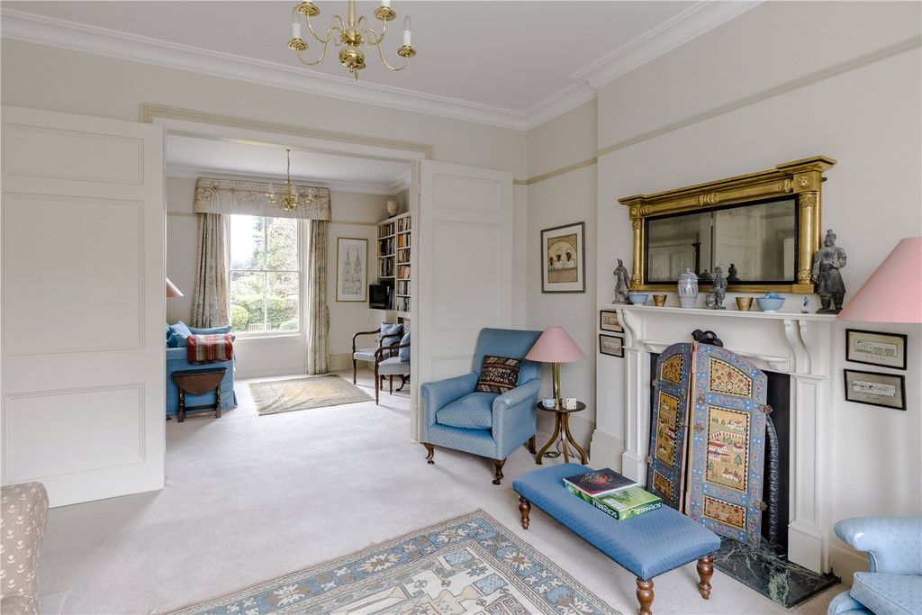 Property photo 3 of 22