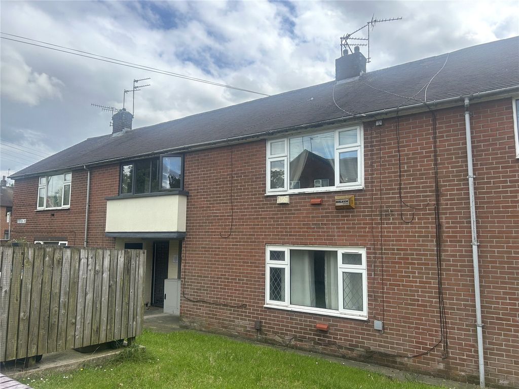 Property photo 2 of 11 External