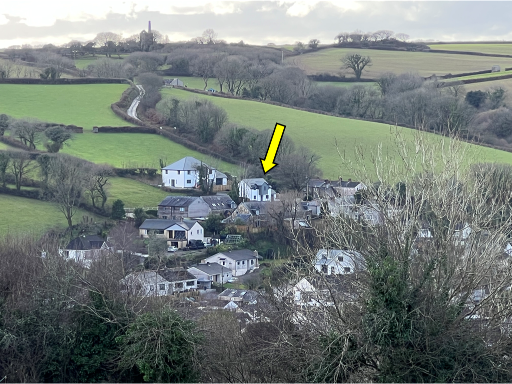 Property photo 2 of 21