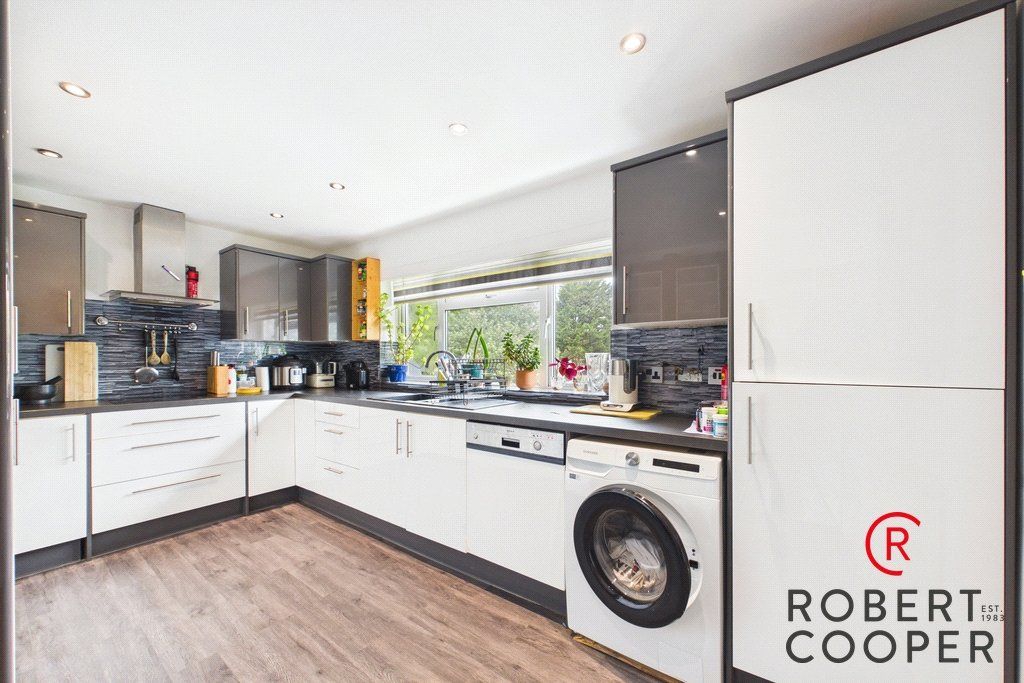 Property photo 3 of 7 Picture No. 04