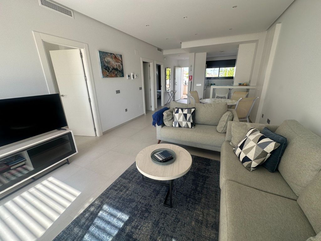 Property photo 3 of 34