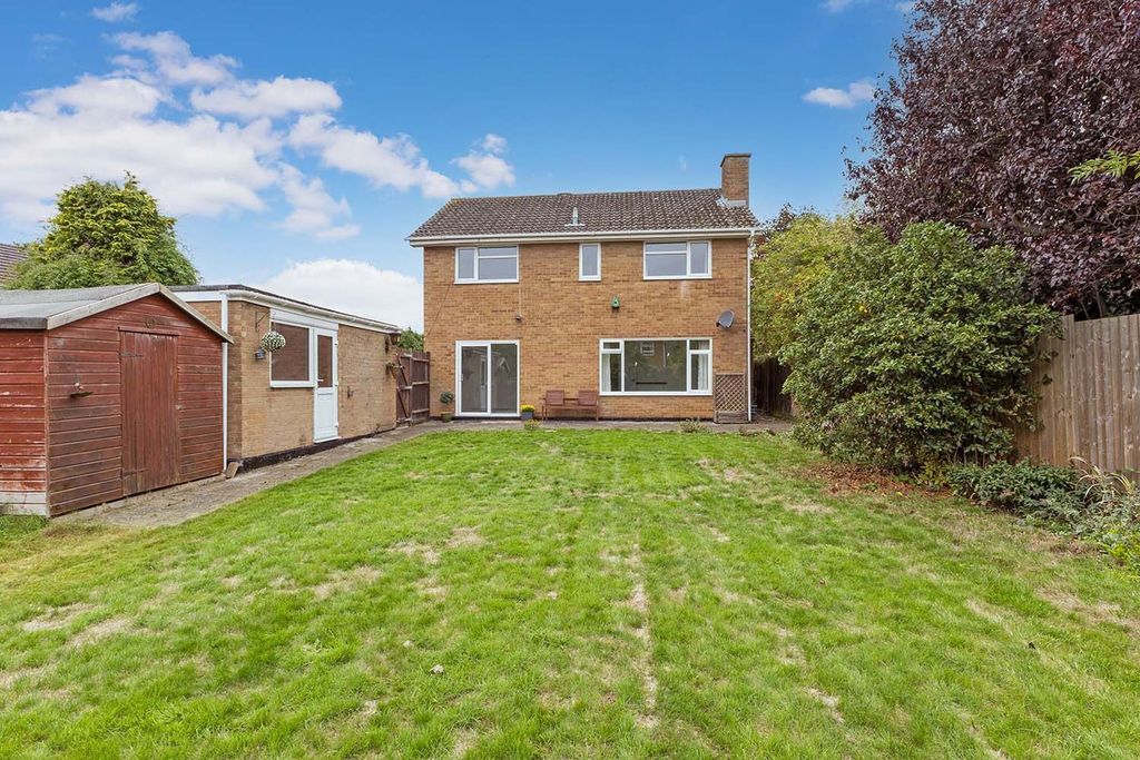 Property photo 2 of 22
