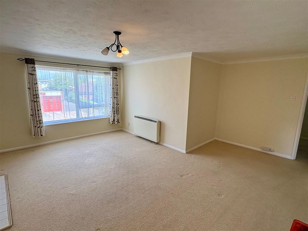 Property photo 3 of 6 6.Jpg