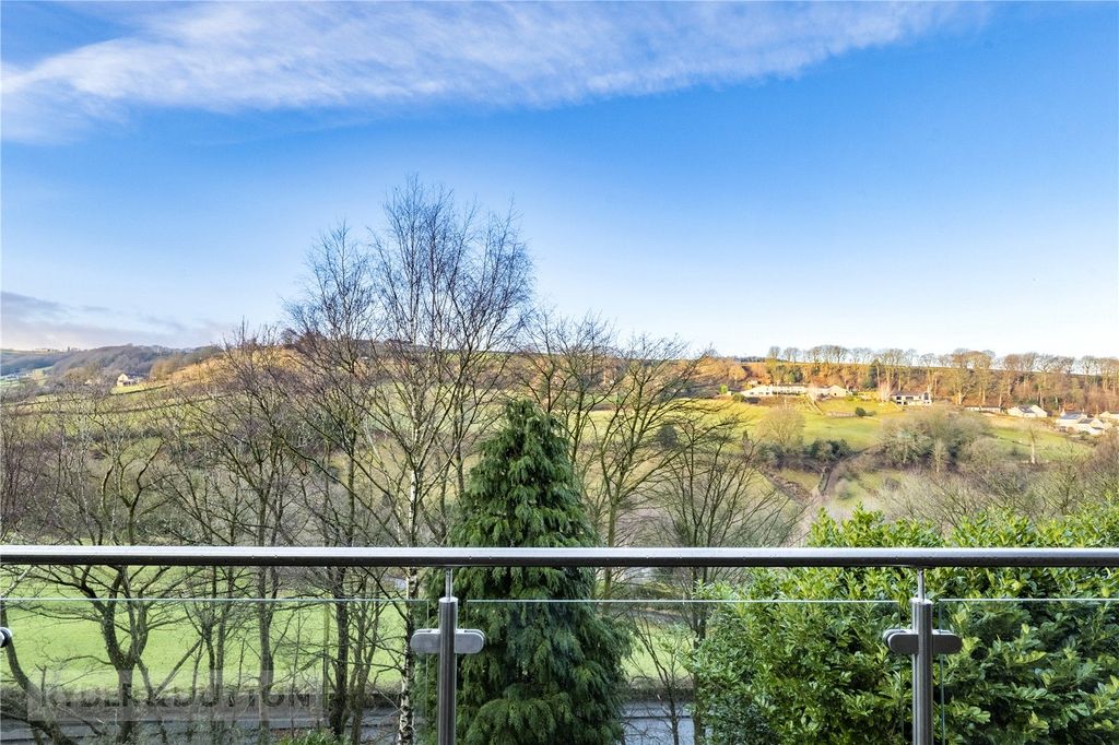 Additional image 23 of 4 bed detached house for saleUnderbank End Road, Holmfirth, West Yorkshire HD9