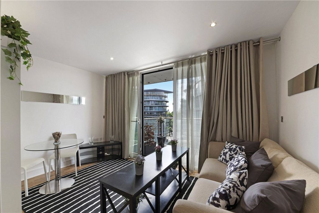 Property photo 1 of 10 Picture No. 17