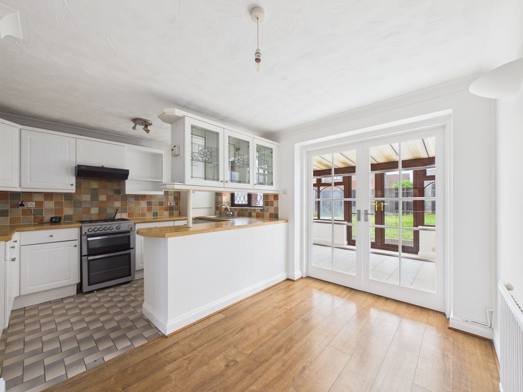 Property photo 3 of 14 Kitchen/Diner
