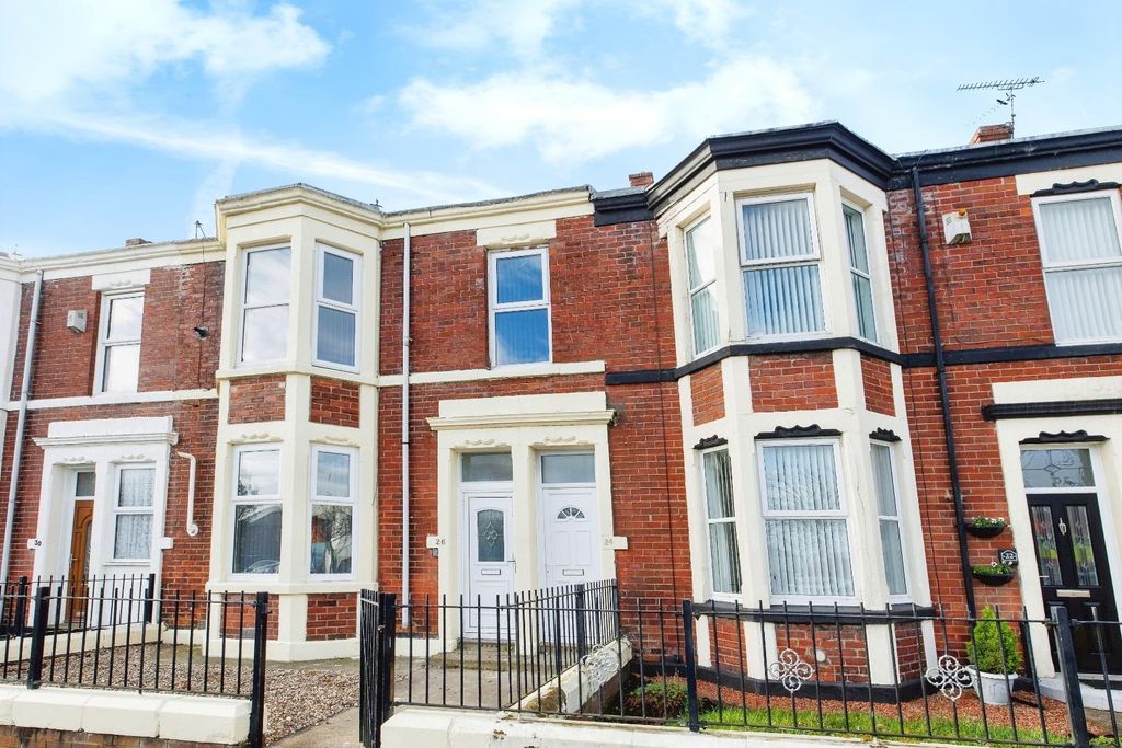 Property photo 1 of 13 Nice Front Photo Of Property 24 Sutton.Jpg