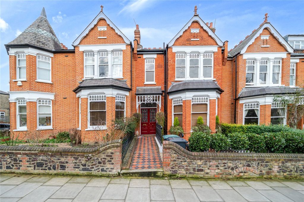 Property photo 1 of 18 Picture No. 01