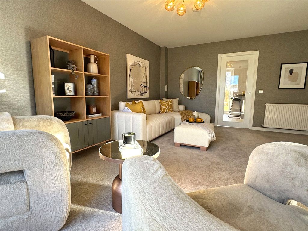 Property photo 2 of 10 Lounge