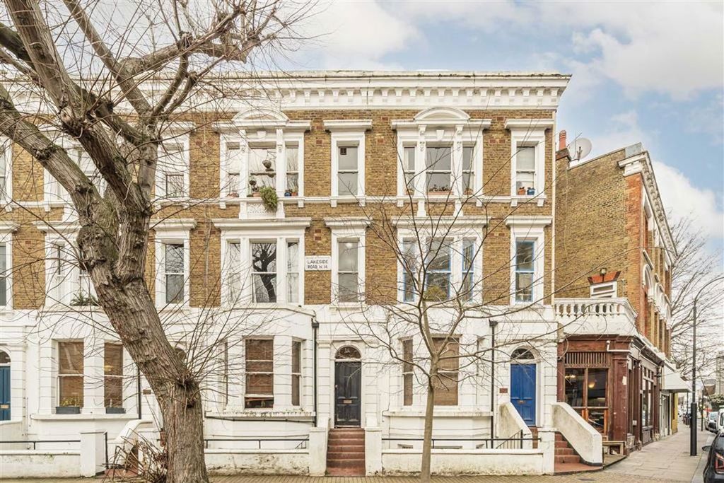 Property photo 1 of 5