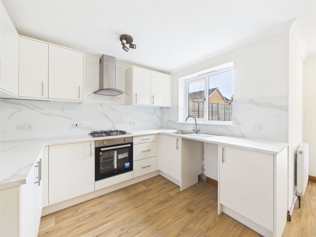 Property photo 3 of 26 Picture No. 11