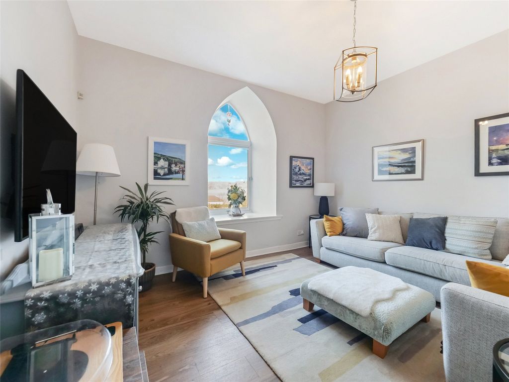 Property photo 2 of 19 Living Room