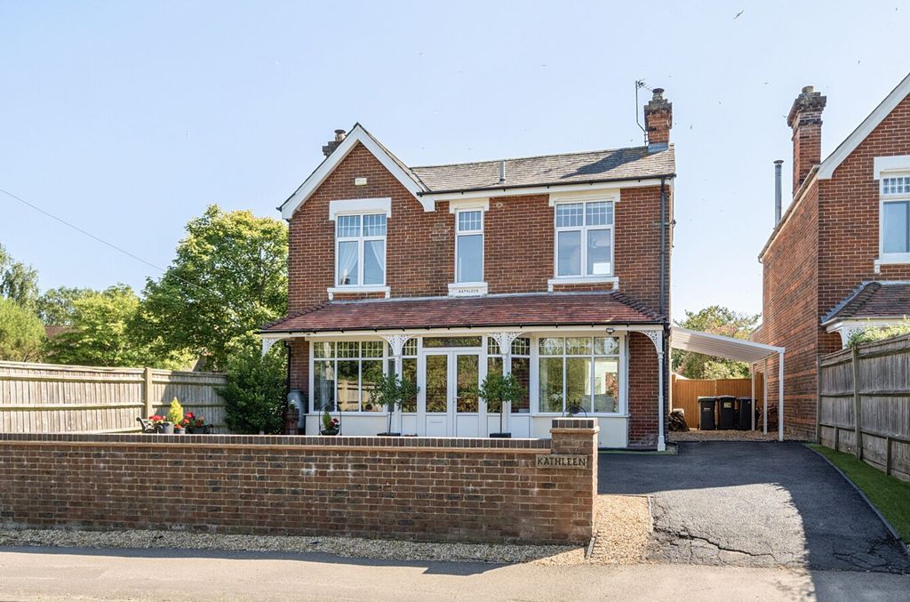 Property photo 1 of 29
