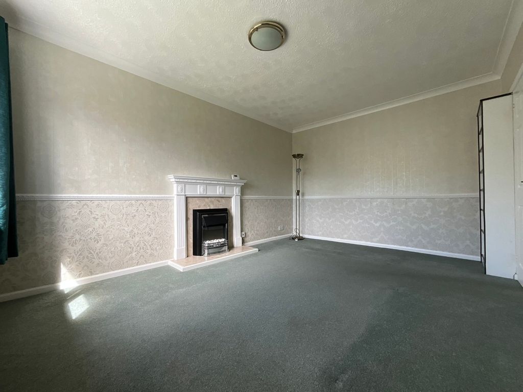 Property photo 2 of 9 4273774