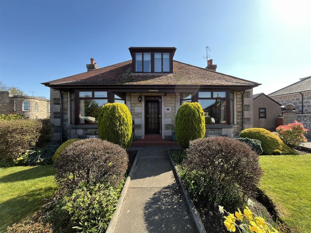 Property photo 1 of 21 Cairnrosa, Braelossie Place, Elgin