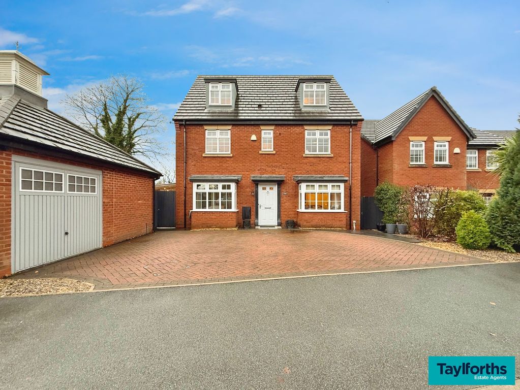 Property photo 1 of 42