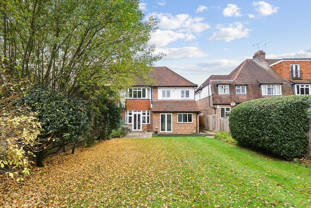 Property photo 2 of 10 Picture No. 18