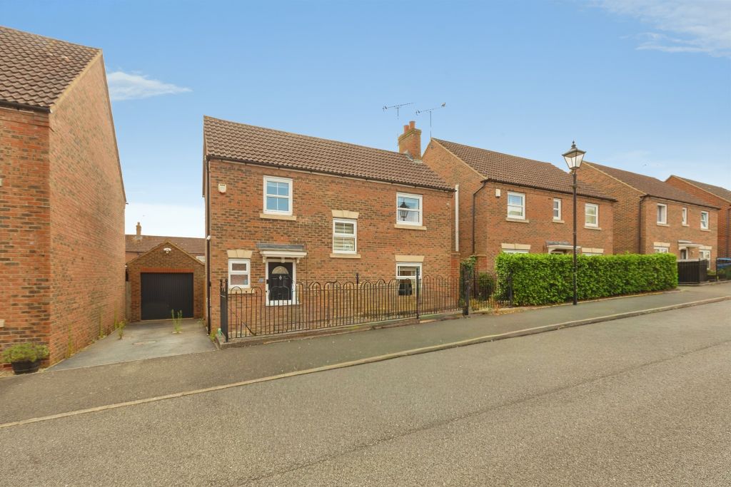 Property photo 1 of 17