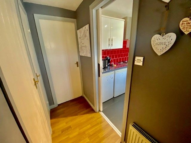 Property photo 3 of 17 Hallway