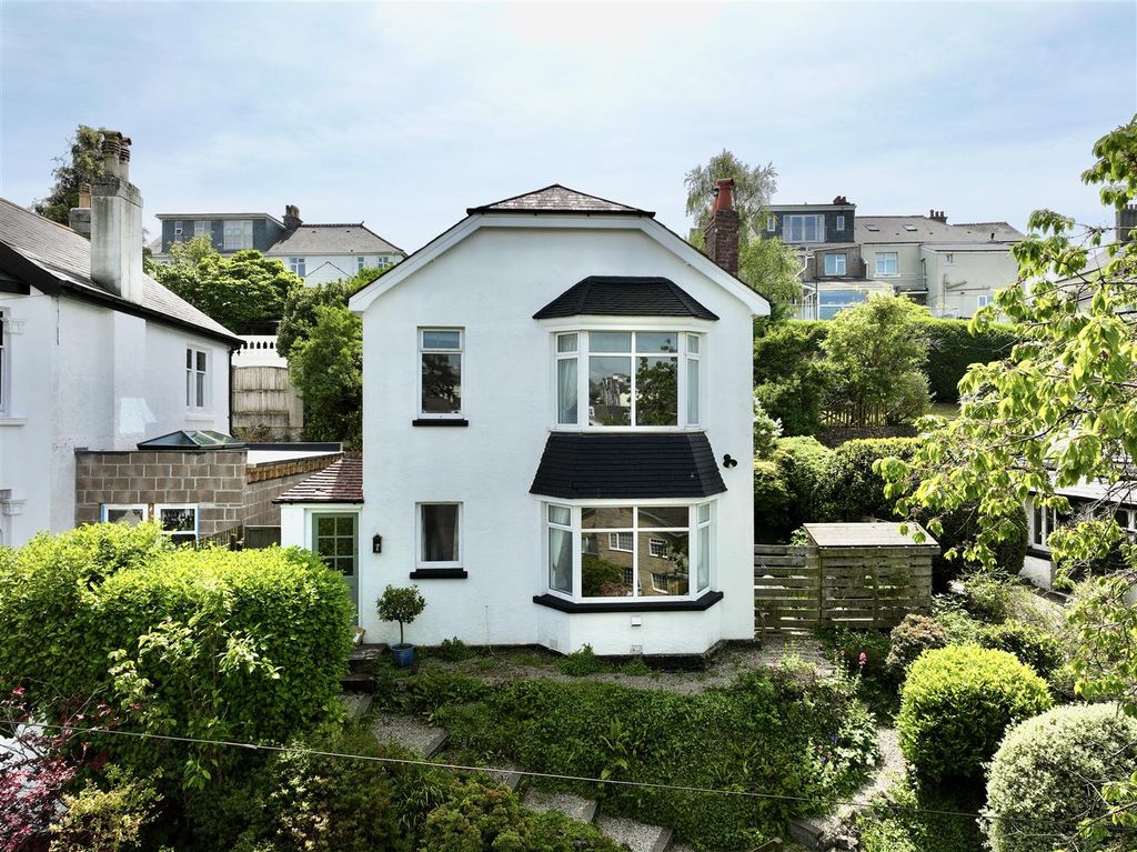 Property photo 1 of 30 Dji_Fly_20260508_120352_0340_1778250322885_Photo.J