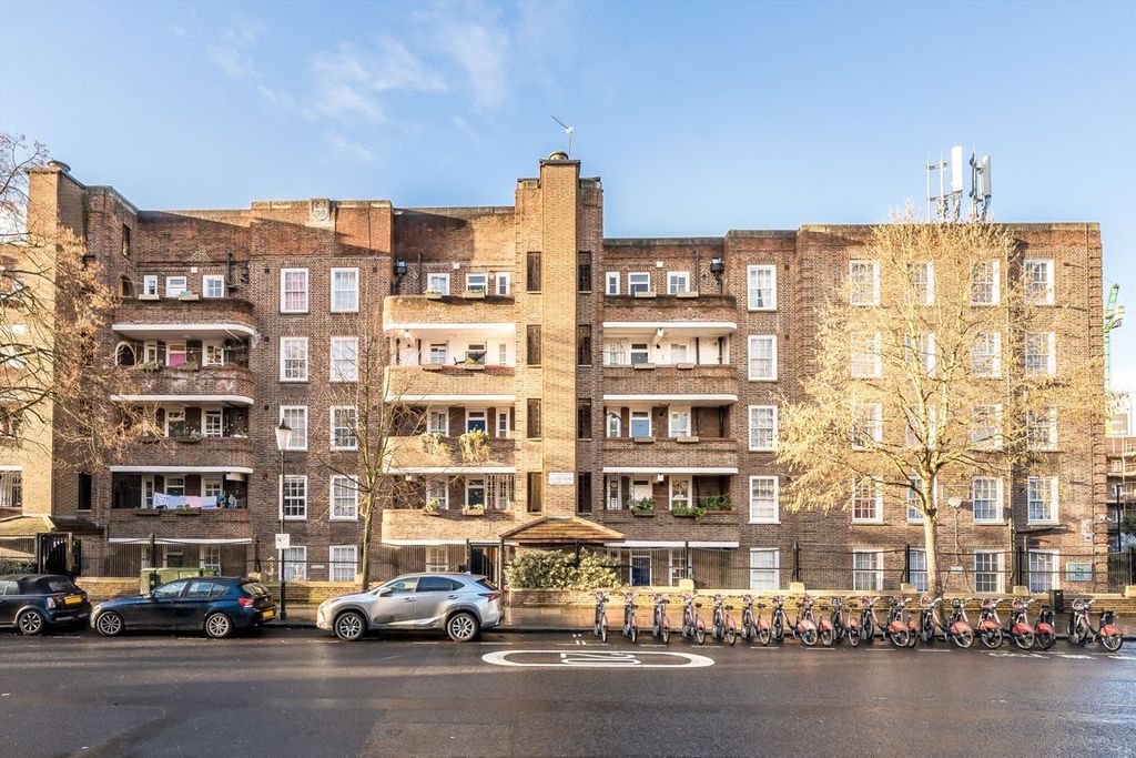 Property photo 1 of 9