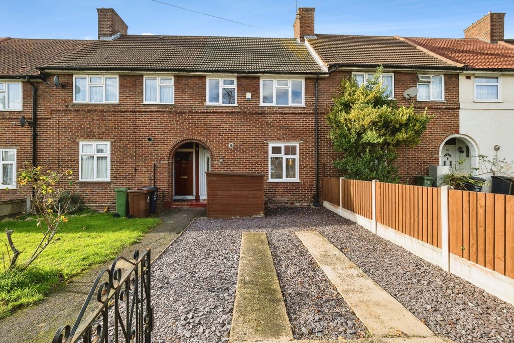 Property photo 1 of 17 Front