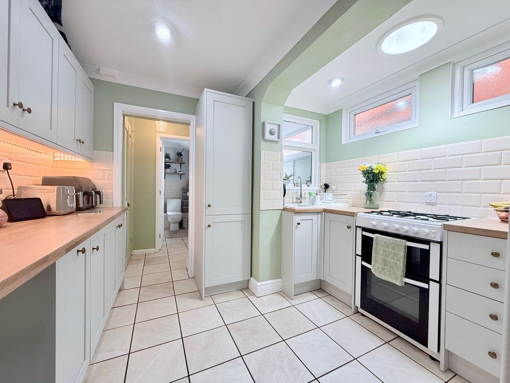 Property photo 2 of 14