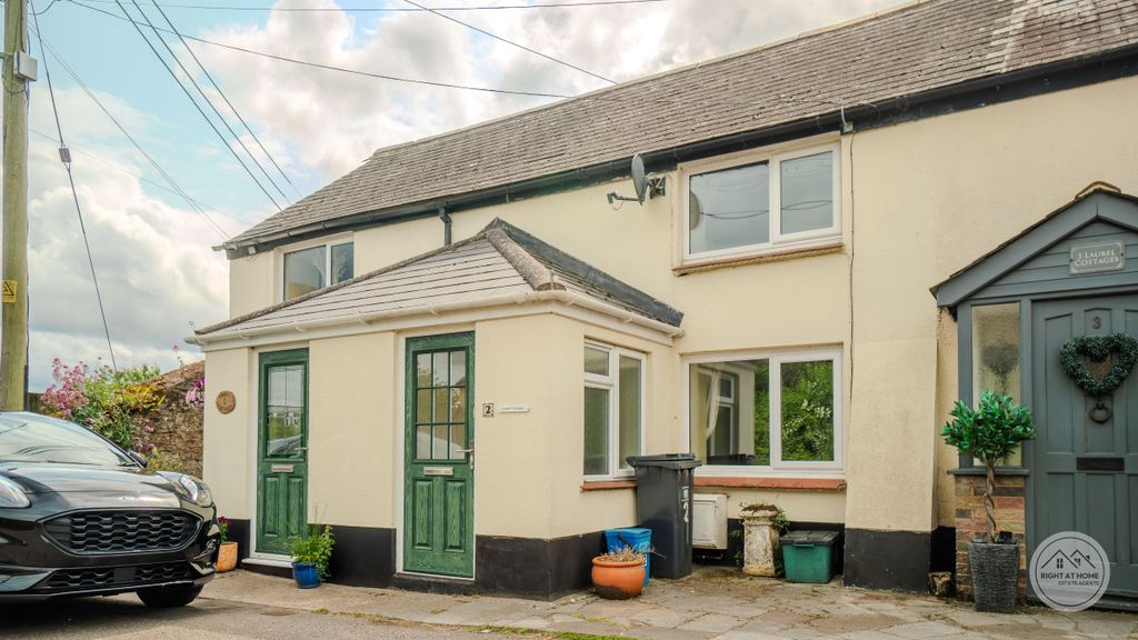Property photo 2 of 23
