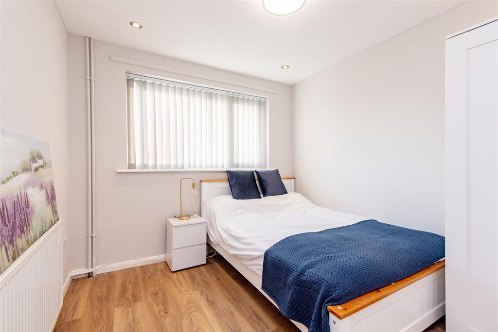 Property photo 3 of 15 17 Templar v2-8.Jpg