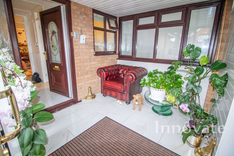 Property photo 3 of 16 Photo 9