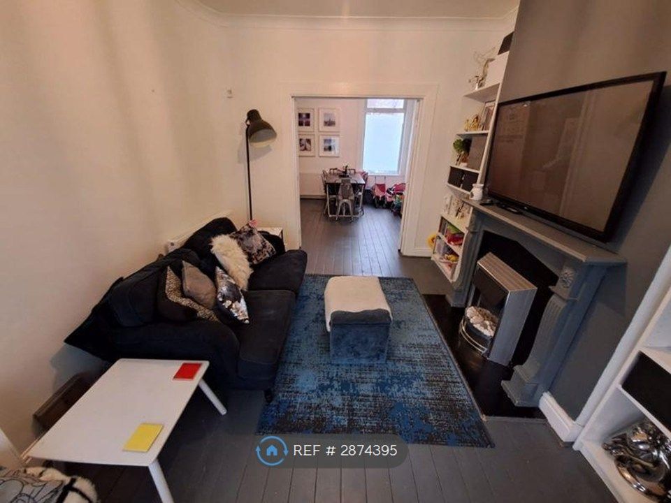 Property photo 3 of 9