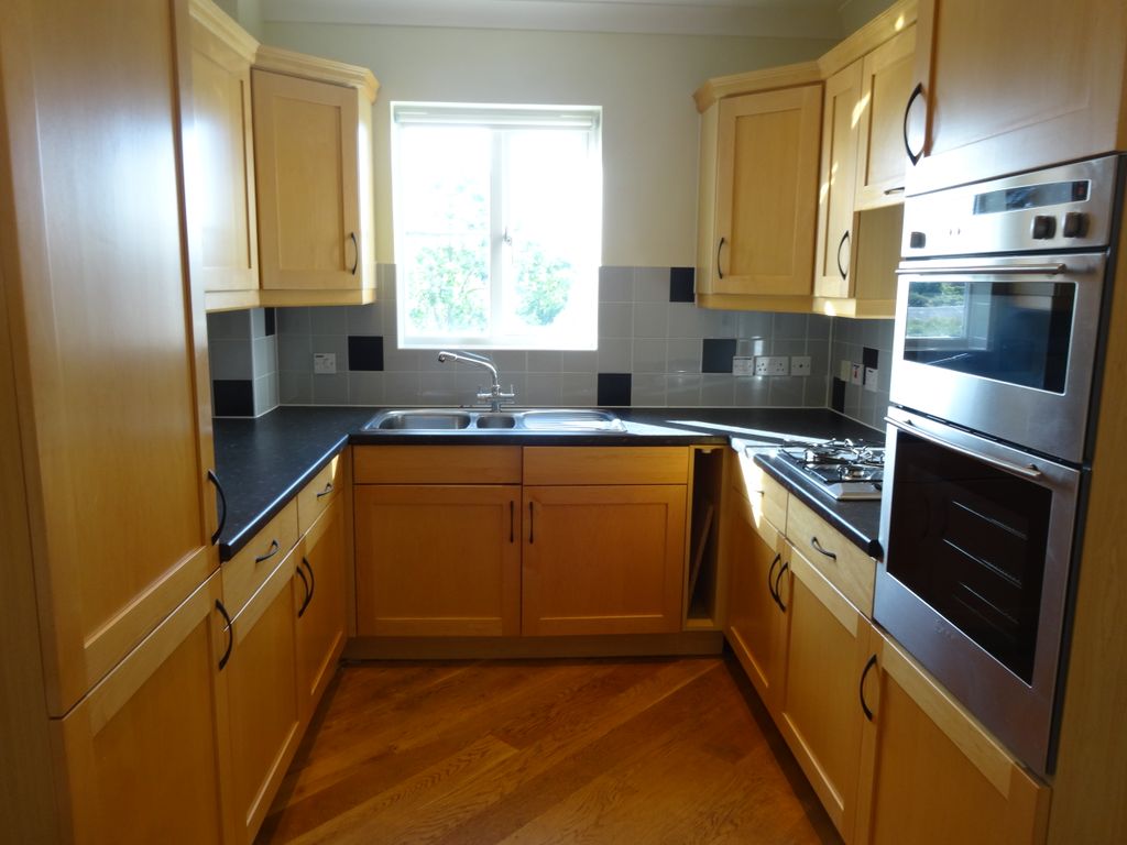 Property photo 3 of 8