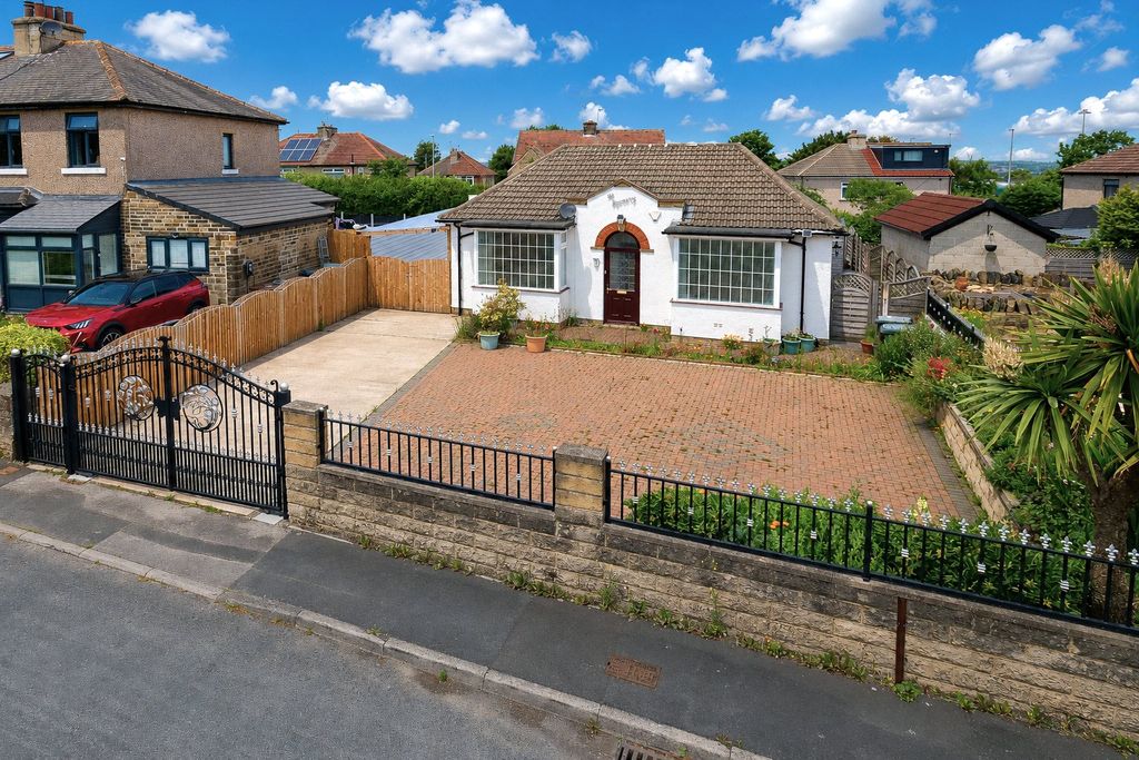Property photo 1 of 21 Picture No. 01