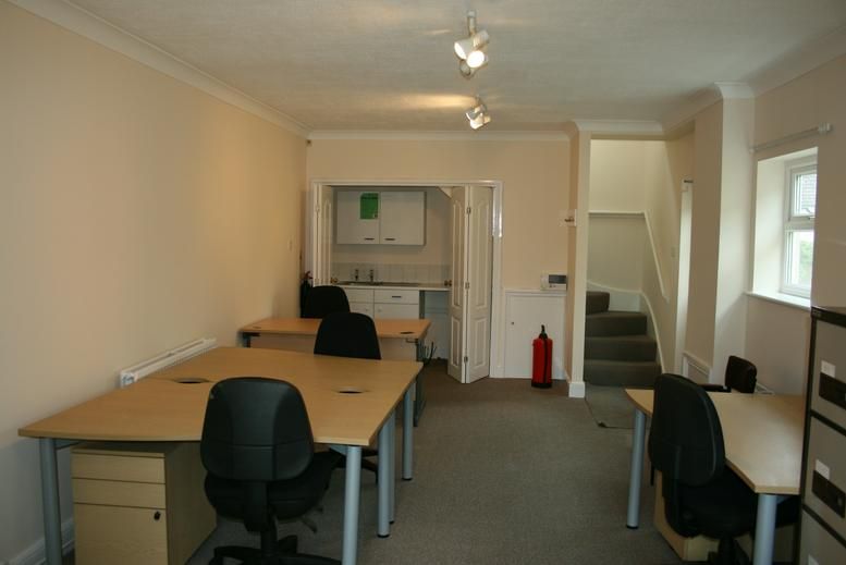 Property photo 2 of 7
