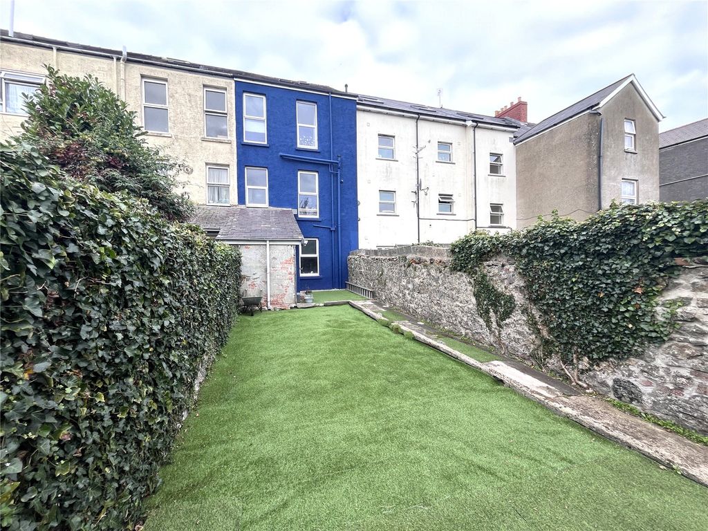 Property photo 1 of 16 Picture No. 22