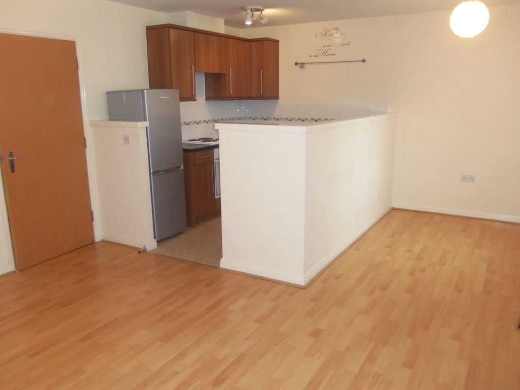 Property photo 3 of 12 Img_449_9_Original