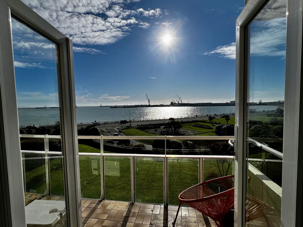 Property photo 2 of 25 Photo 20