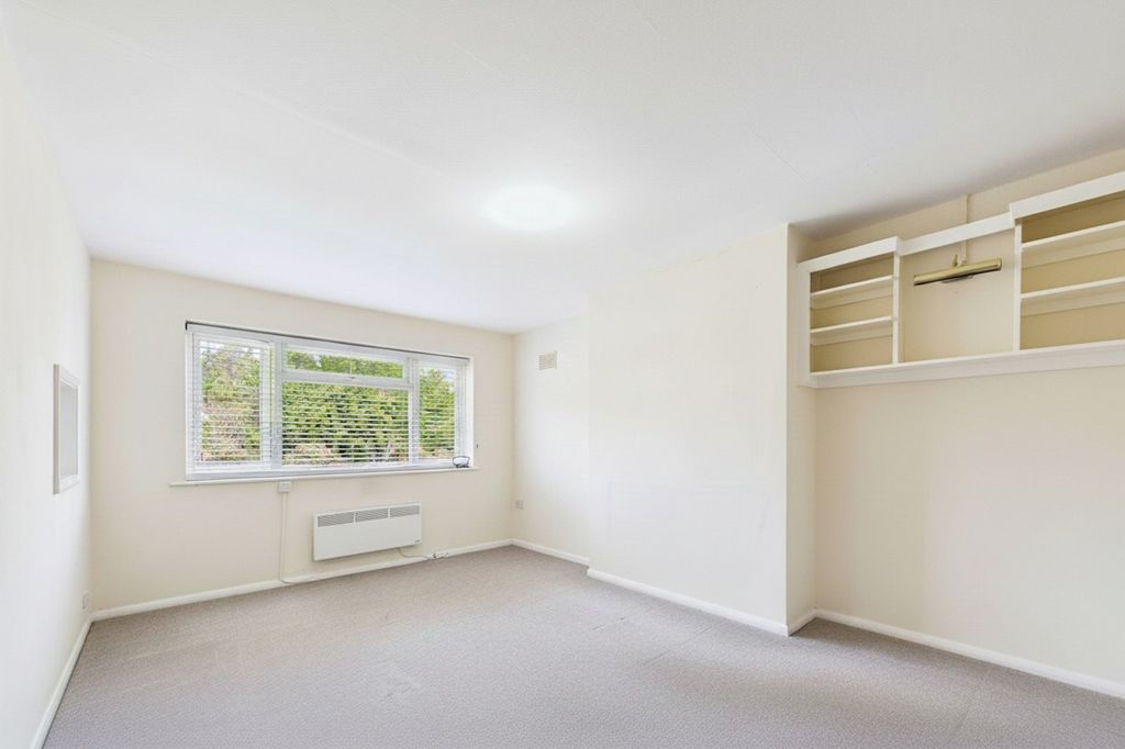 Property photo 3 of 6 Picture No. 21