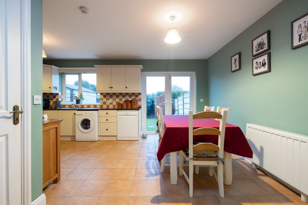 Property photo 3 of 22