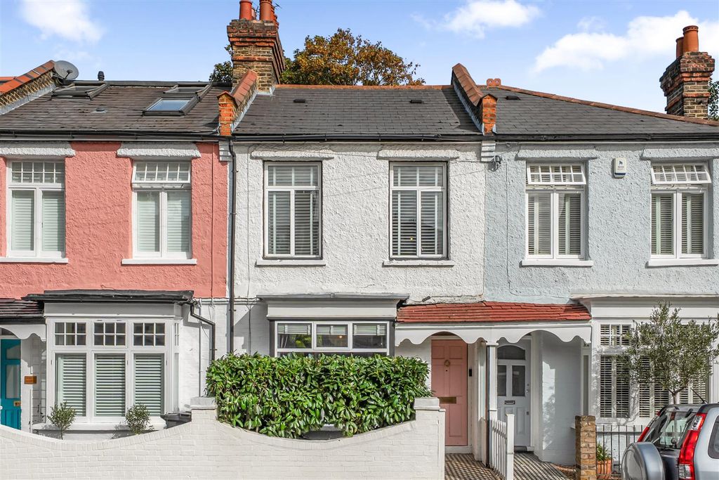 Property photo 1 of 14 Herbert Gardens, W4 - For Sale