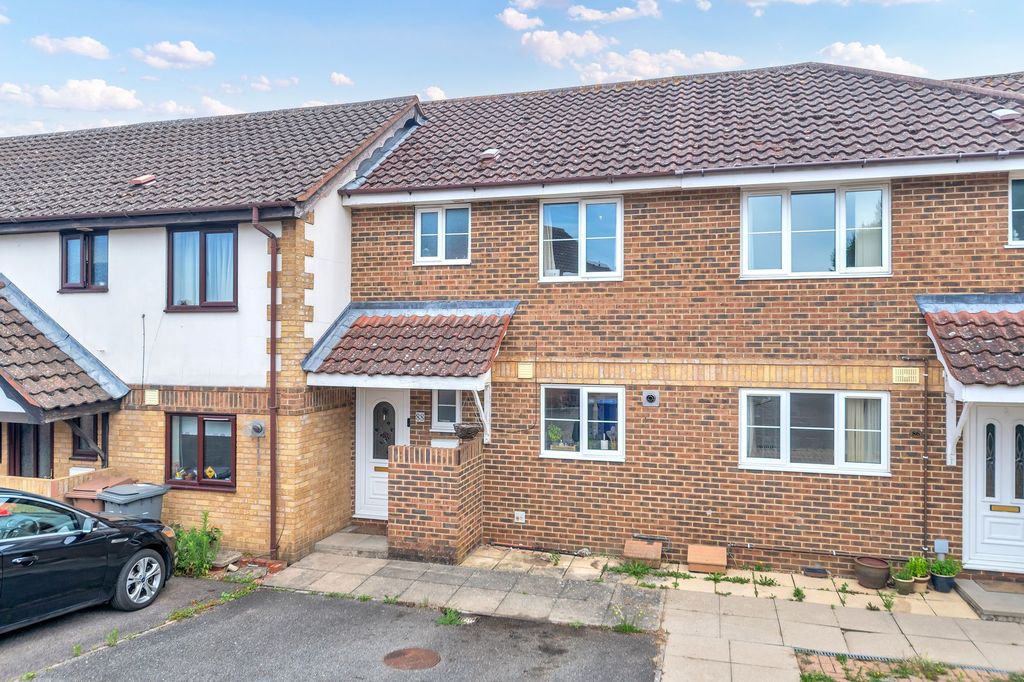 Property photo 1 of 18