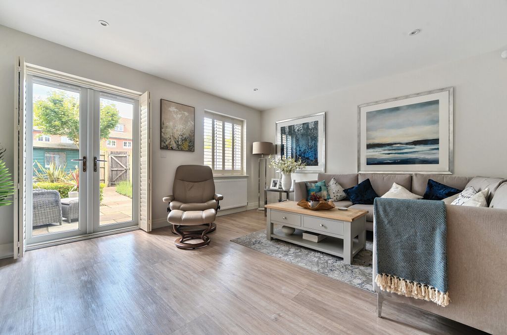 Property photo 2 of 24 1307149-21-684B01...