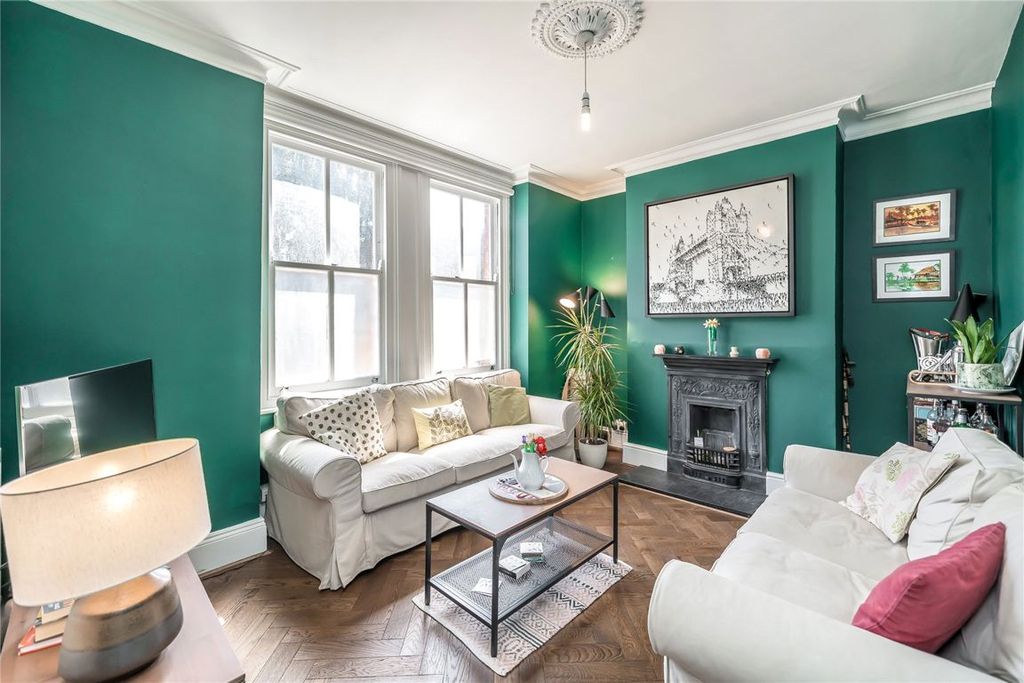 Property photo 1 of 7