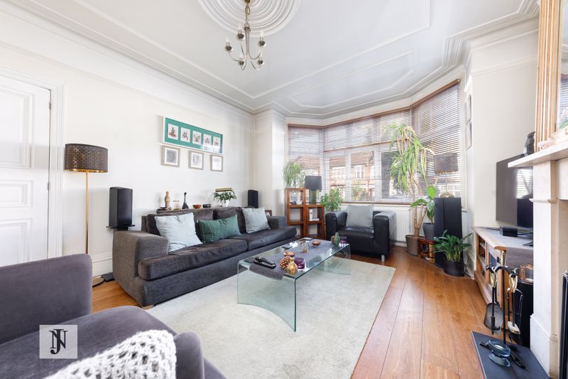 Property photo 2 of 16 Photo 2