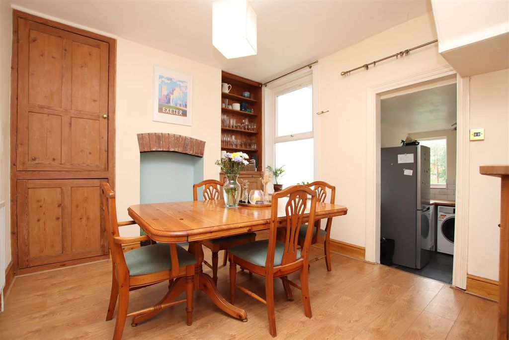 Property photo 3 of 8 Dining Room.Jpg