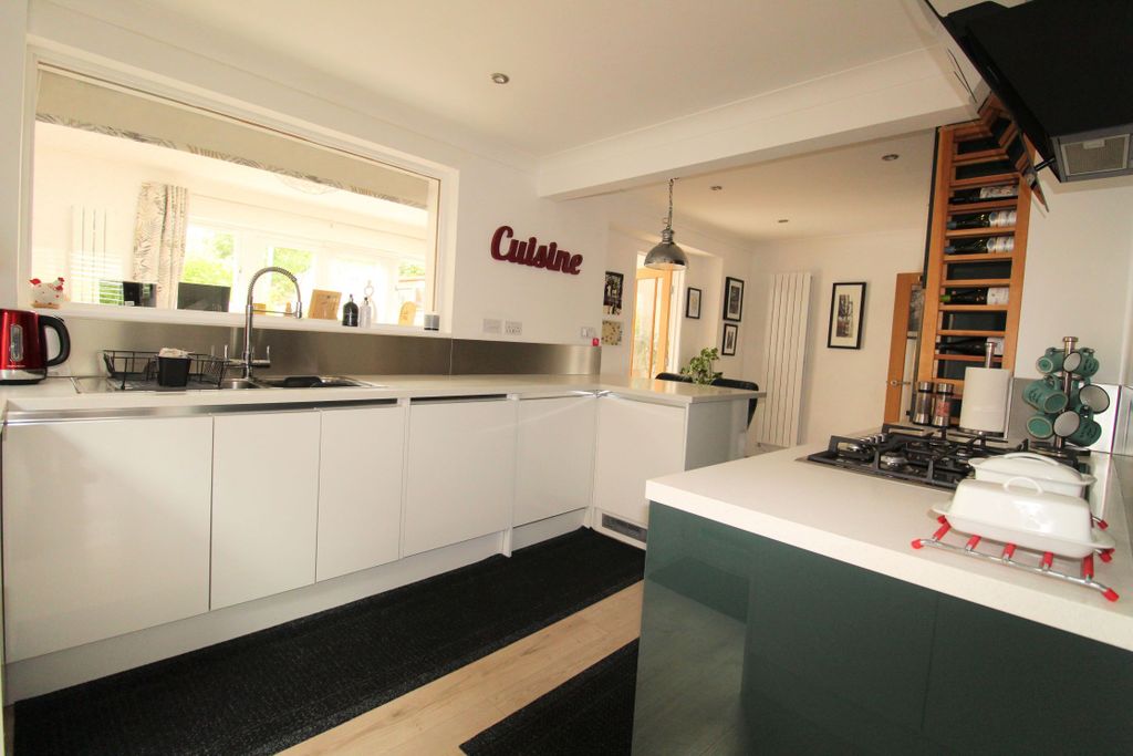 Property photo 2 of 20 Img_3464