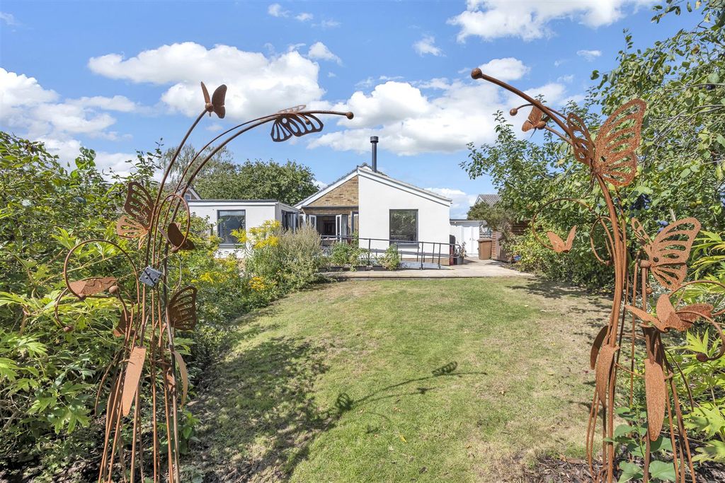 Property photo 1 of 18 Dcp_5245.Jpg