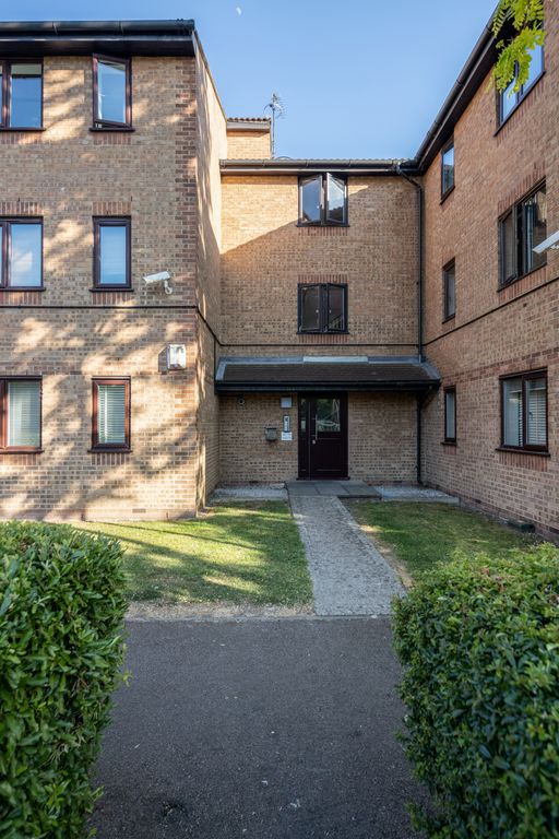 Property photo 3 of 14