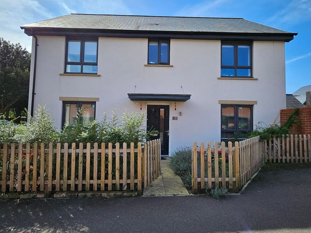 Property photo 1 of 38